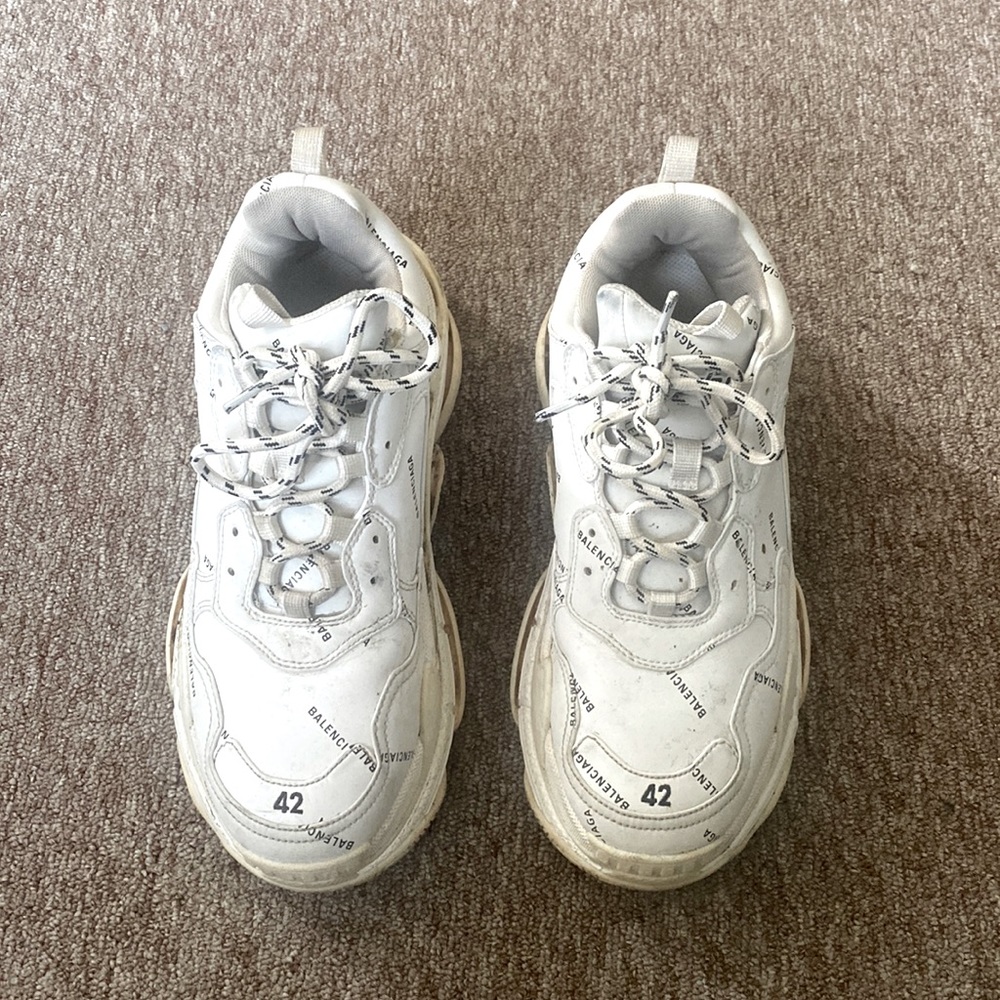 Balenciaga Triple S